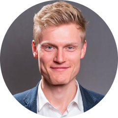 Daniel Schneider CEO